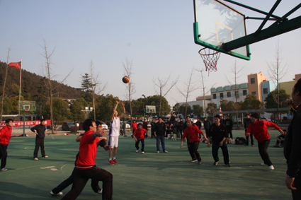 迎春系列活动之一:“徐州基桩杯”篮球比赛圆满结束