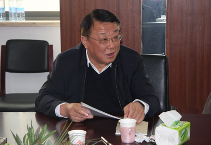 施民副局长在徐州对苏北三家地勘单位进行调研