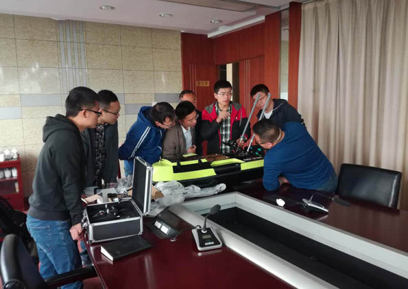 测绘院引进智能无人船测量