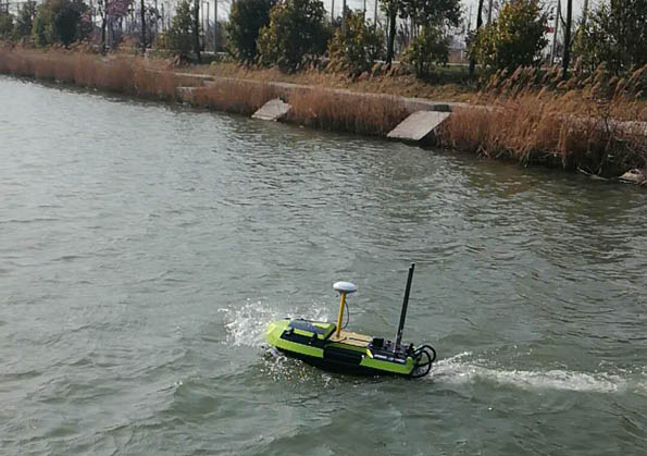 测绘院引进智能无人船测量