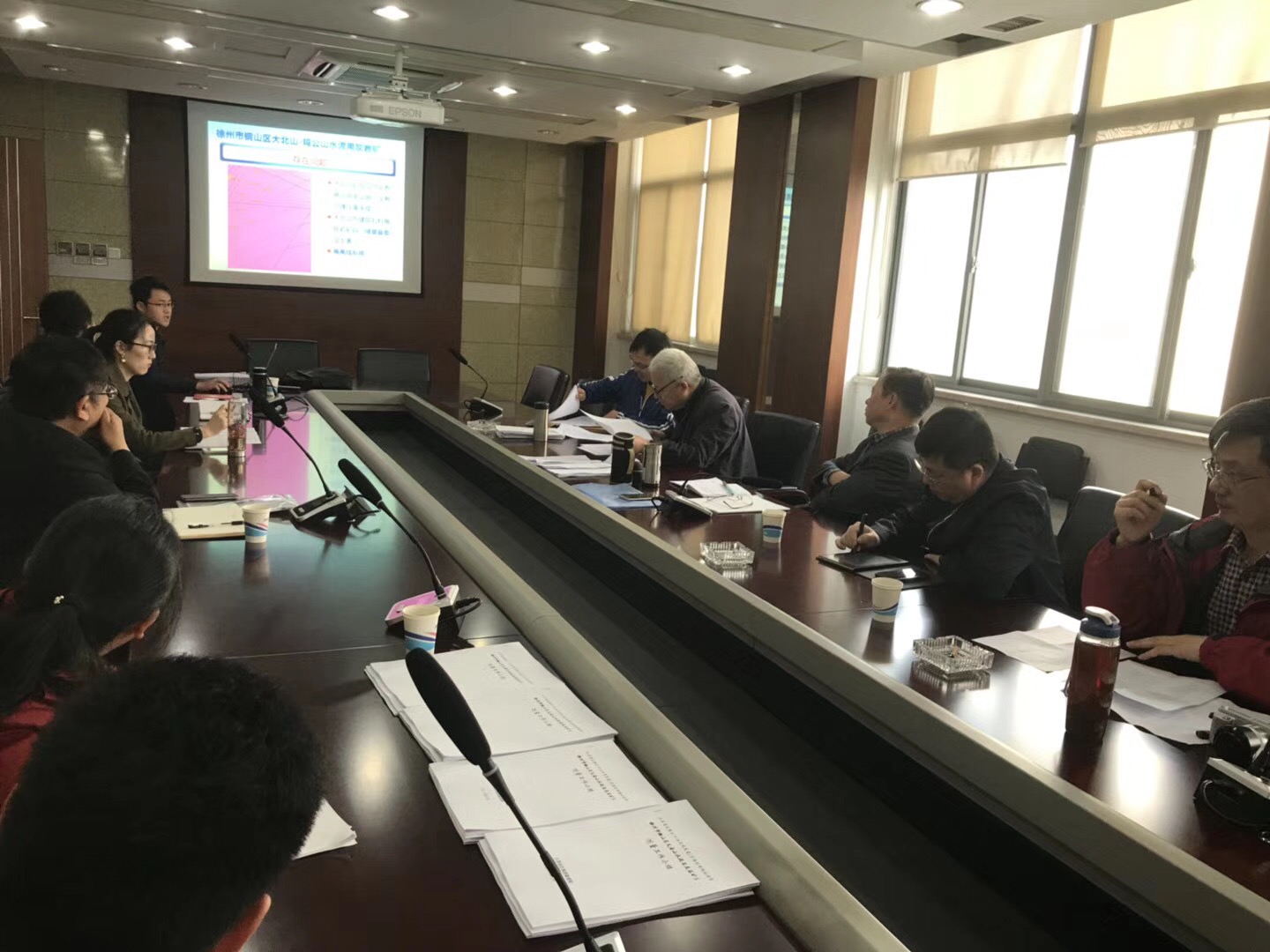 水泥用灰岩利用现状调查野外工作通过验收