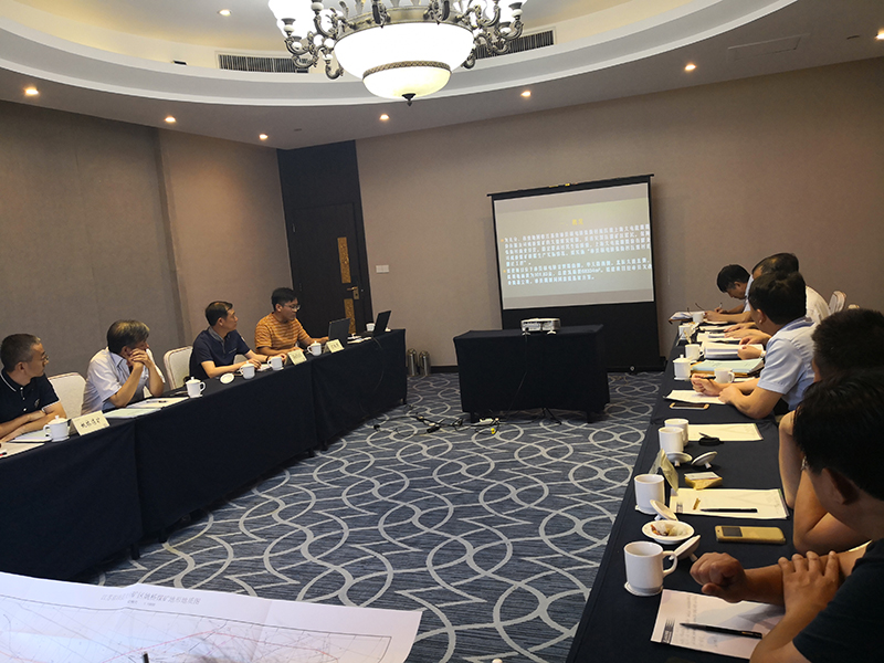 我队为压煤村庄搬迁工程提供技术支持