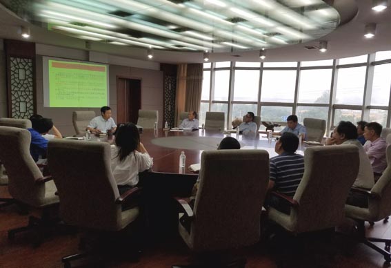 队党委中心组（扩大）学习黄大年同志先进事迹