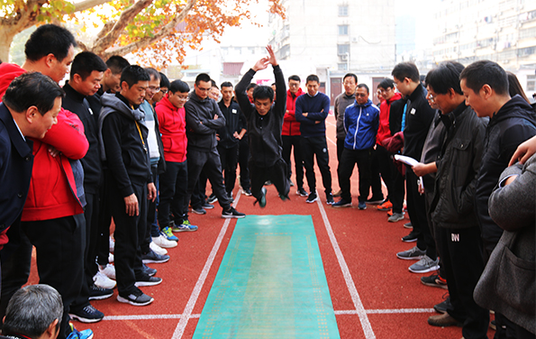 我队举行庆祝建队60周年职工运动会