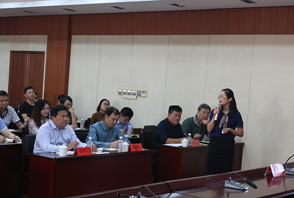 队党委举办民法典专题学习报告会