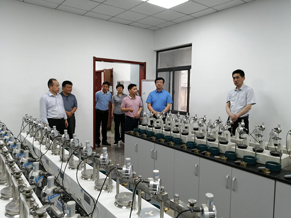 潘正勤局长一行到我队调研指导