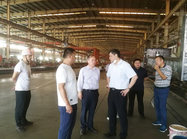 副局长戴斌一行赴涂料厂山西大运汽车涂装施工现场督导安全工作