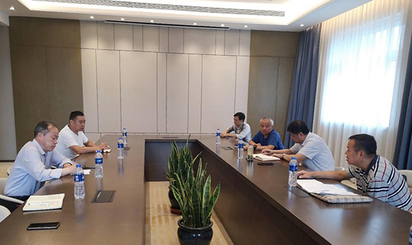 副局长戴斌一行赴涂料厂山西大运汽车涂装施工现场督导安全工作