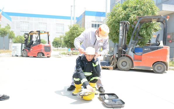 涂料厂多形式开展“安全生产月”主题活动